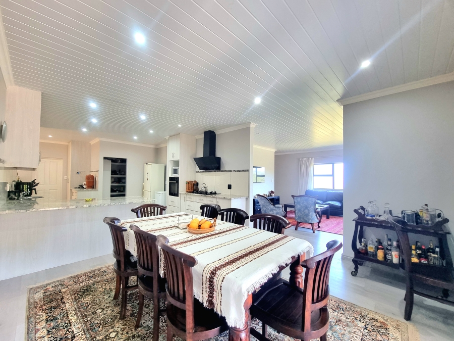 4 Bedroom Property for Sale in Dana Bay Western Cape
